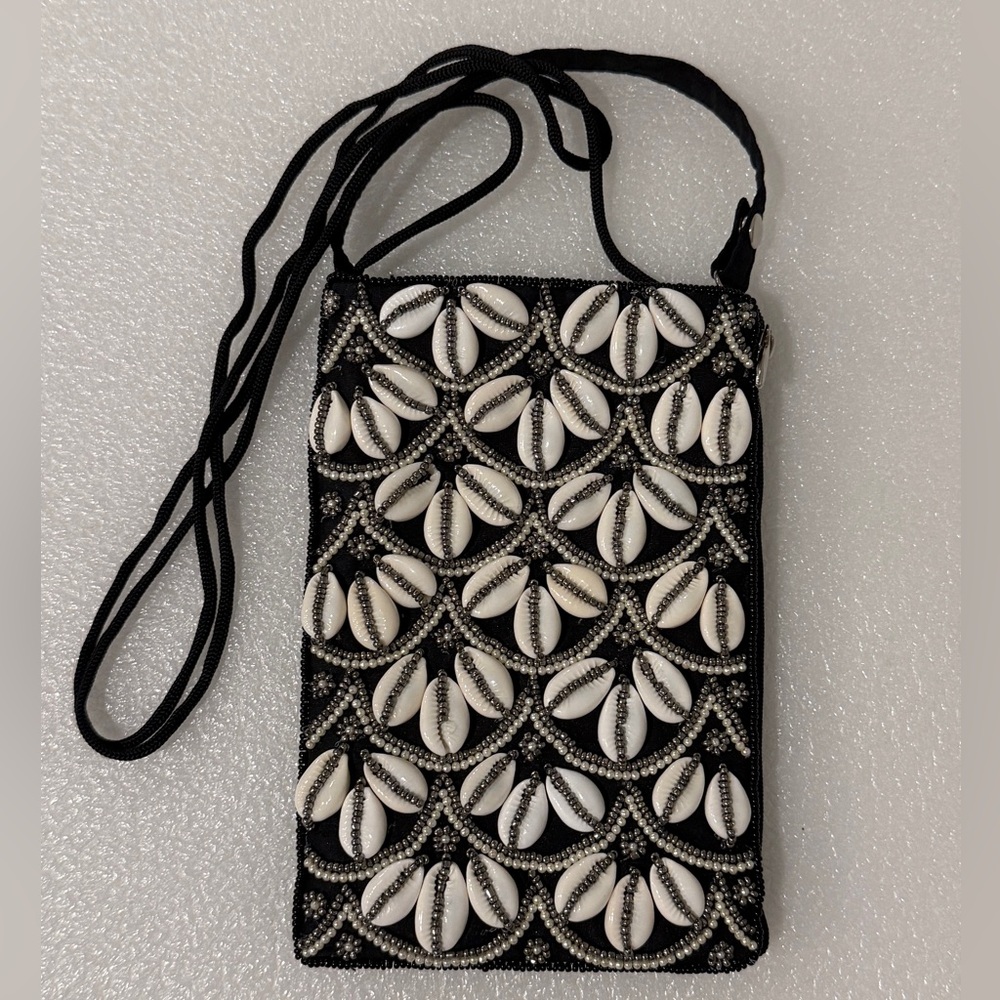 Bamboo Trading Company Black & White Beaded Cowrie Shell Crossbody Wristlet Bag